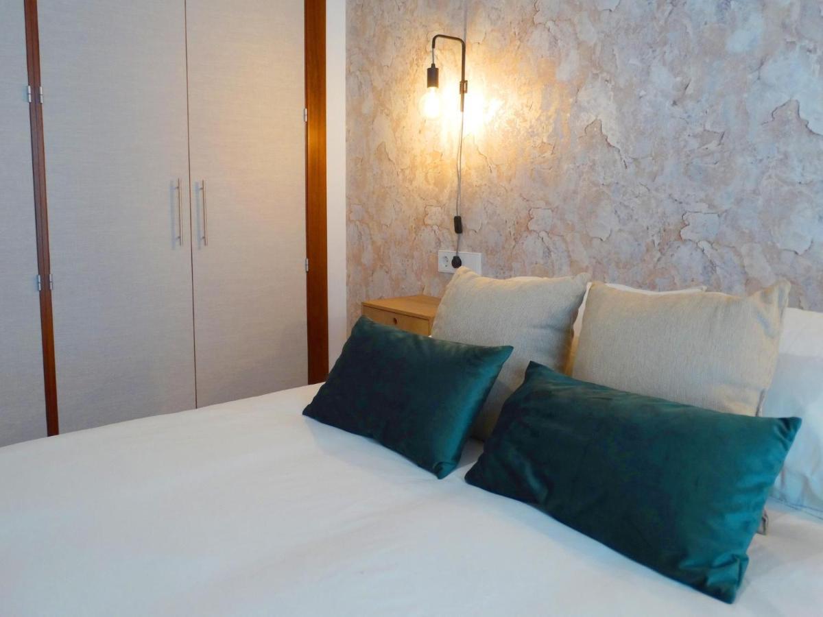 Ry Aparcamiento Incluido Junto A Catedral Ideal Parejas Seville Luaran gambar
