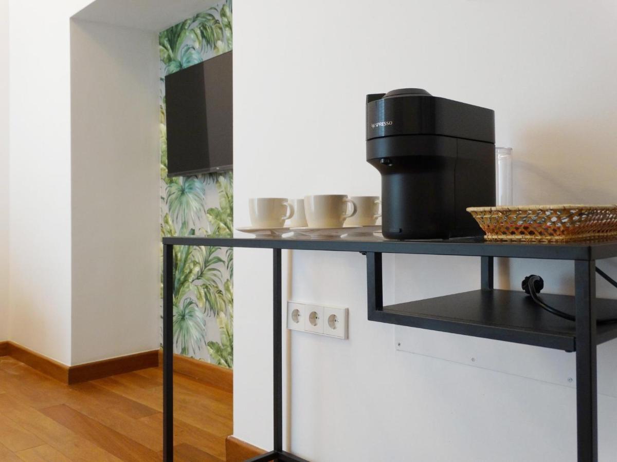 Ry Aparcamiento Incluido Junto A Catedral Ideal Parejas Seville Luaran gambar